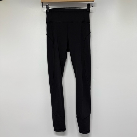 Lululemon | In Movement 7/8 Tight * Everlux 25” | Black | Size 4 - Picture 7 of 12